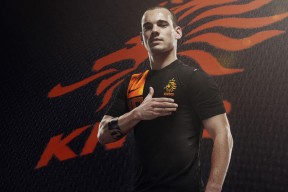 费德勒在切尔西比赛中最后时刻胜出，晋级下一阶段引发热议！上演精彩一战-欧亿体育平台